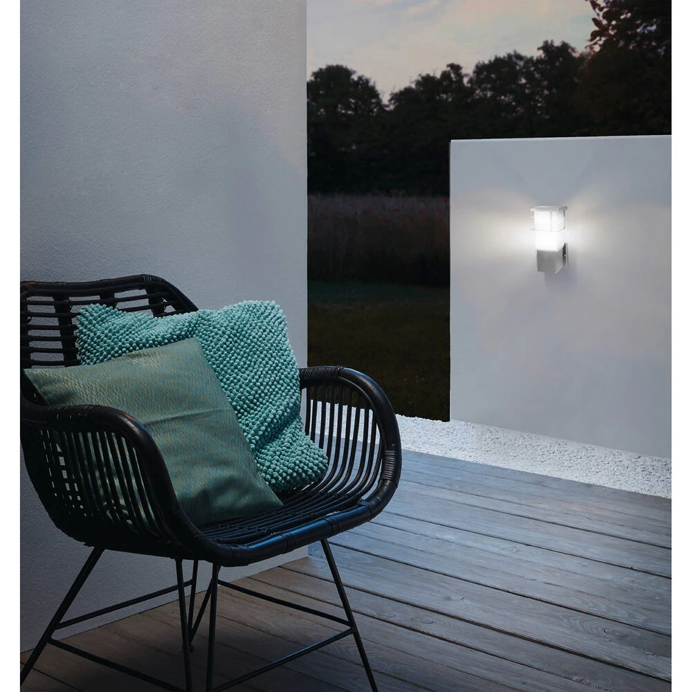 EGLO Calgary 1 Light 11 Inch Stainless Steel Outdoor Wall Light 5 EGLO Calgary 1 Light 11 Inch Stainless Steel Outdoor Wall Light - Image 5